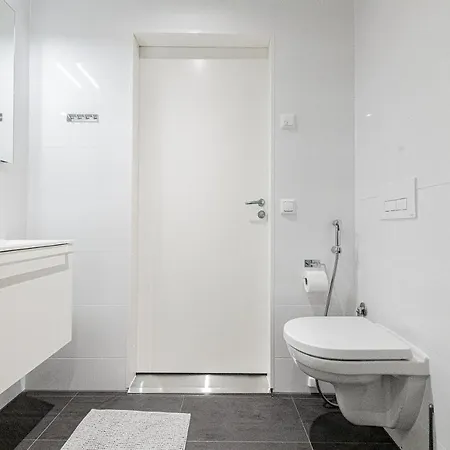Sleepwell Rauha With Private Sauna And Parking * Turku